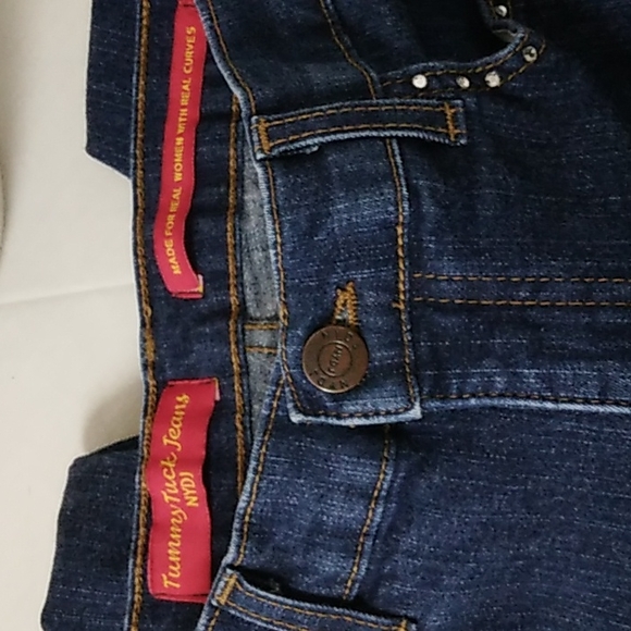 NYDJ Jeans, Sz 6 - Picture 3 of 4